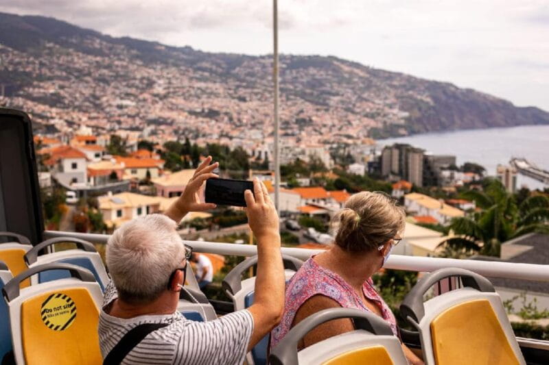 Funchal: Hop-On Hop-Off Bus Tour - FAQs