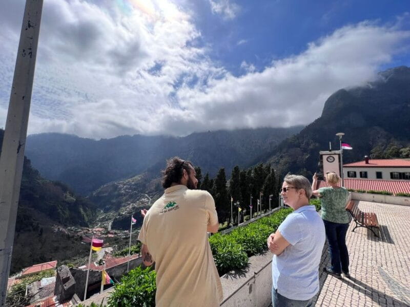 Funchal: Nuns Valley, Safari Tour, & Viewpoints with Sunset - Mountain Views and Sunset at Miradouro das Neves