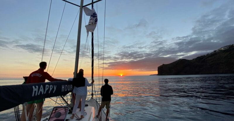 Funchal: Sunrise Private Sailing Trip with Breakfast - Experiencing the Magic of Sunrise in Madeira