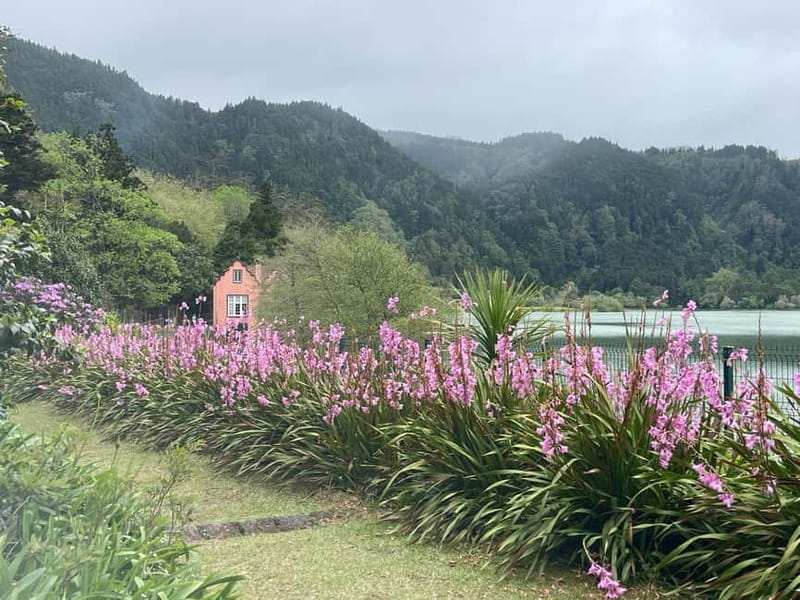 Furnas: Private Tour with Hike & Terra Nostra Hot Springs - FAQ