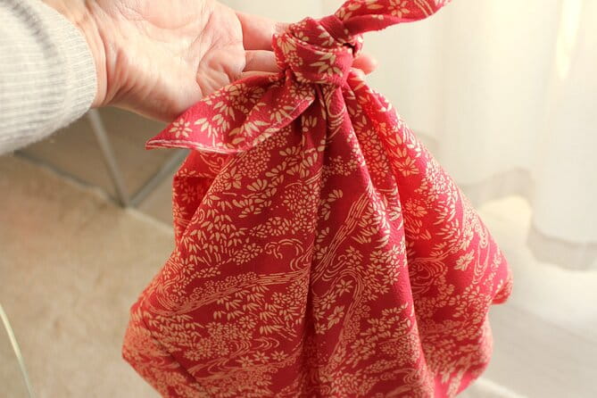 Furoshiki Workshop With Kimono Fabric - Accessibility and Participation Information