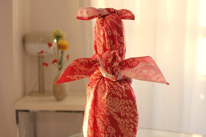Furoshiki Workshop With Kimono Fabric - Experience Highlights and Benefits