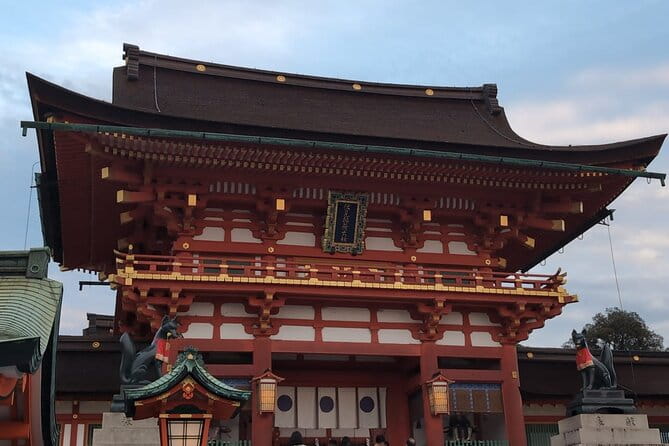 Fushimi Inari and Nara Private and Guided Tour in Spanish - Key Points