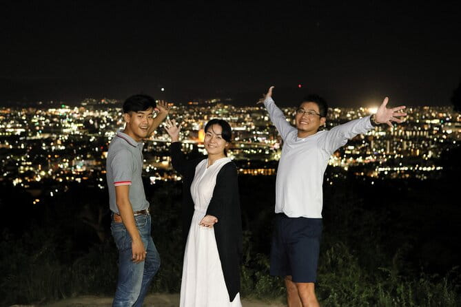 Fushimi Inari Taisha Night Tour - History Learning & Hiking - Hiking the Iconic Inari Trail