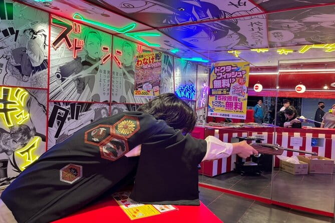 Fusion of Tradition and Modernity Osaka City Tour - Key Points