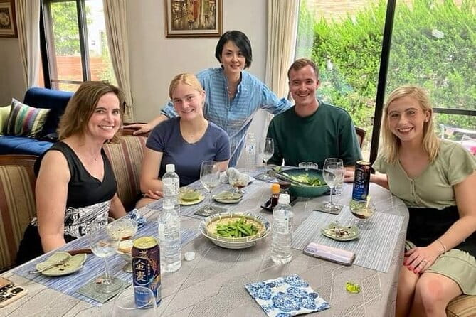 Fuwa Fuwa JAPANESE Souffle Pancakes & Nature Walk in Todoroki - Key Points