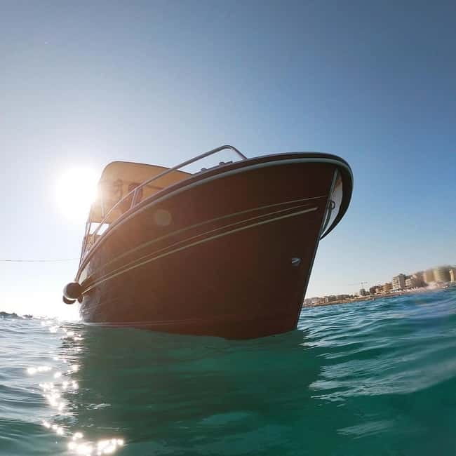Gallipoli: private boat day trips with Sasà Tours - Exploring the Experience: A Closer Look