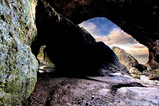 Game of Thrones - Iron Islands & Giants Causeway From Belfast - Exploring the Iron Islands