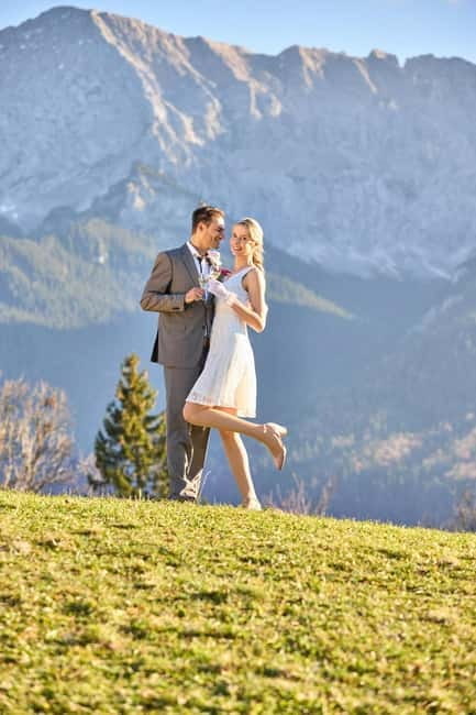 Garmisch-Partenkirchen: Proposal with Photographer & Dinner - Price and Value Analysis