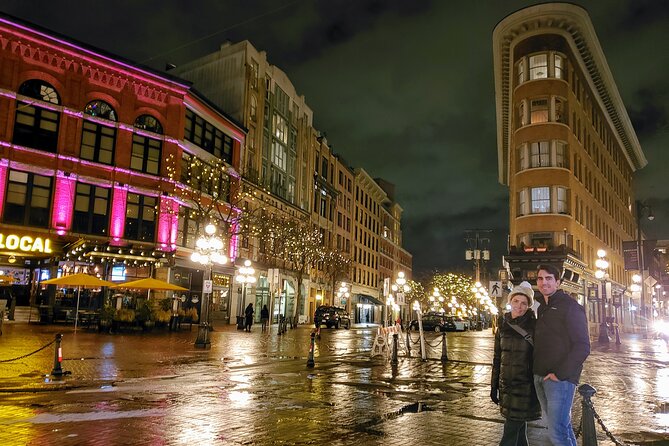 Gastown Night Photography - Meeting and Pickup