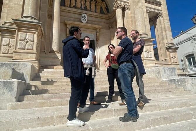 Gastronomic Tour of Alberobello on Foot with Guide and Snack - Tasting Traditions: Focus on Food and Flavors