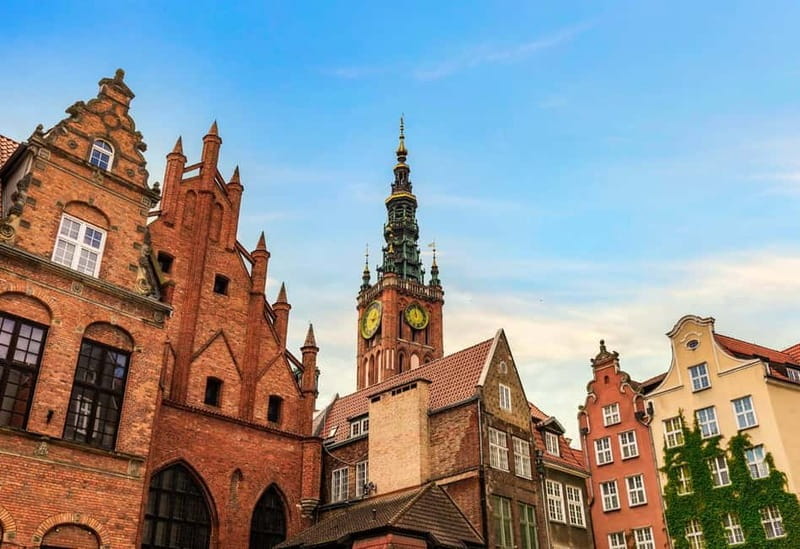 Gdansk: 2-hour Best Intro Walking Tour with a Local - Exploring Gdansk in Two Hours: The Perfect Quick Introduction