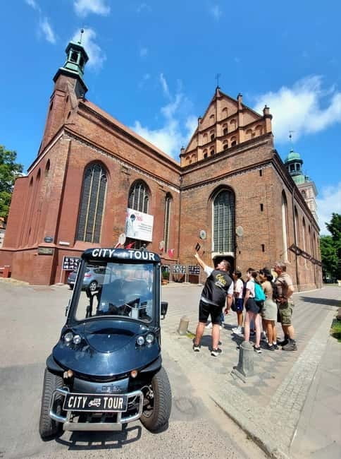 GDANSK City Tour by Golf Cart Live Guide & Sightseeing 90min - The Guide: Knowledge, Passion, and Personalization