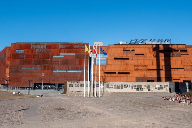 Gdansk European Solidarity Centre Guided Tour - Why This Tour Offers True Value