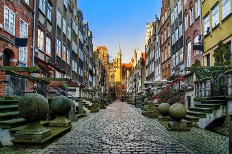 Gdansk : Highlights & Hidden gems Walking Tour - The End at St. Mary’s Gate: Gateway to Old Town