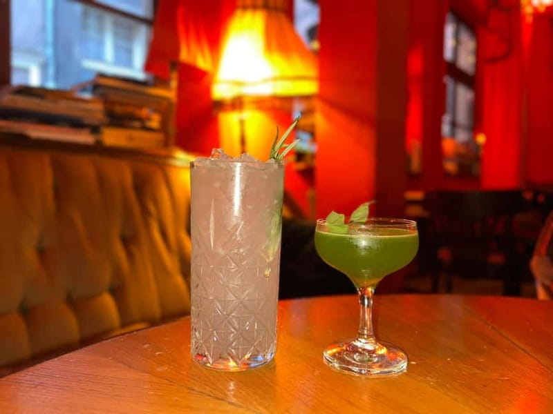 Gdansk Legends & Cocktails: Historic Tales and Tasting - Exploring Gdansk’s Historic Streets with a Twist