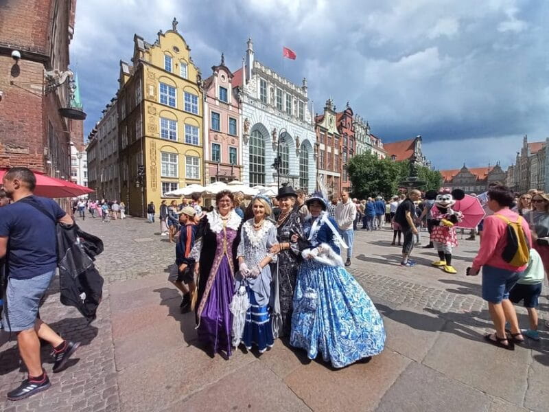 Gdansk: Private Top City Tour by Electric Cart & Live Guided - FAQ