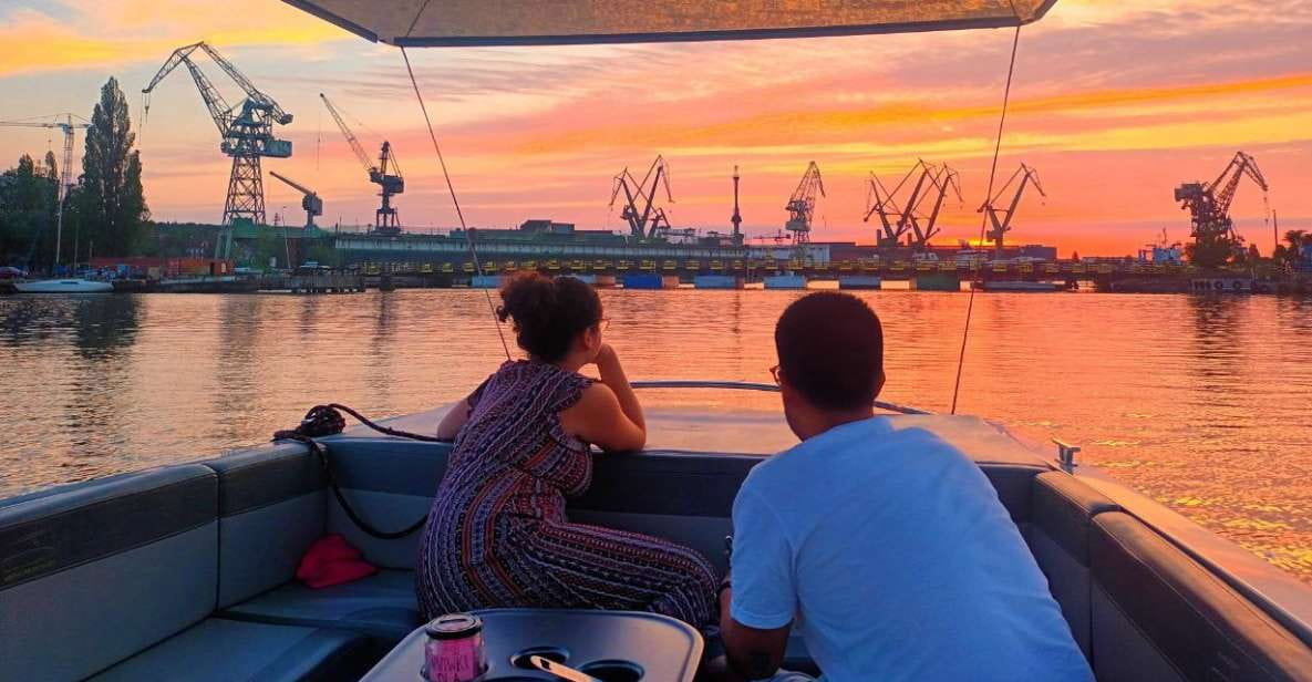 Gdańsk: Sightseeing Ecocruise Around the Old Town of Gdansk - Frequently Asked Questions