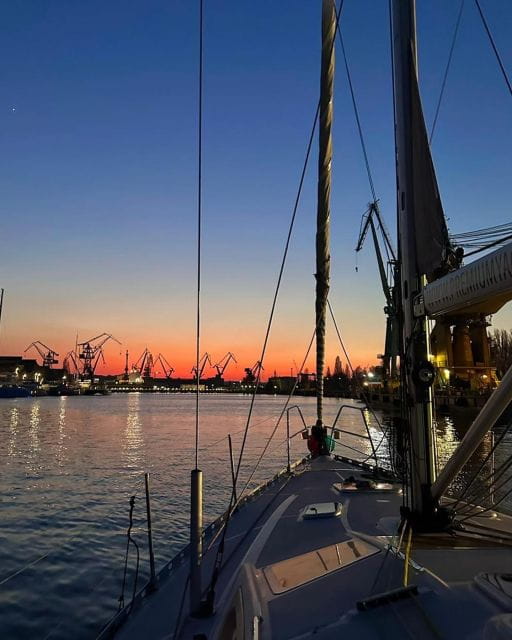 Gdask: Scenic Sunset Cruise with Welcome Drink - FAQs