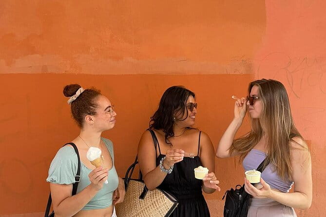 Gelato Crawl Tour Bologna: See Italy's Food Capital in a New Way - In-Depth Look at the Gelato Crawl Tour Bologna