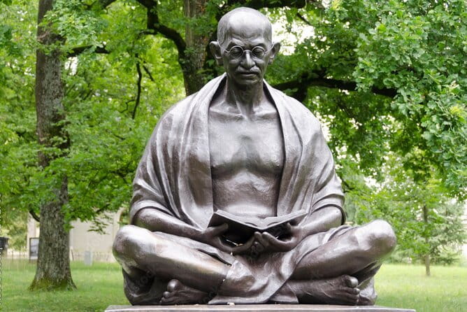 Geneva (International District) City Sights Self-Guided Tour - Key Points / Takeaways