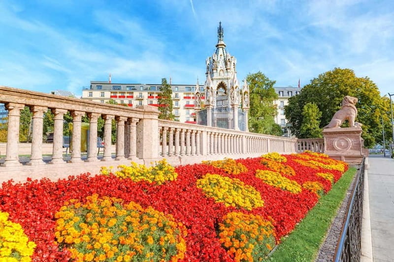 Geneva Old Town Private Tour with Lake Genova Cruise Tickets - Lake Geneva Cruise: A Relaxing and Informative Ride