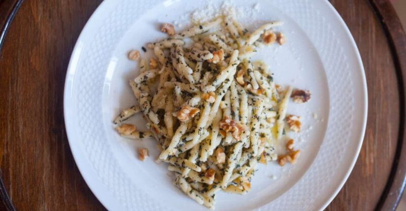 Genoa: Dining Experience at a Local's Home - Key Points / Takeaways