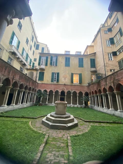 Genoa: Walking Tour/Personalized guided tour - The Highlights of the Genoa Walking Tour