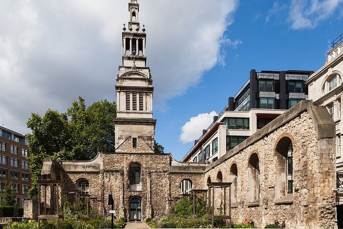 Ghastly Ghost Walking Tour in London - Navigating the Night