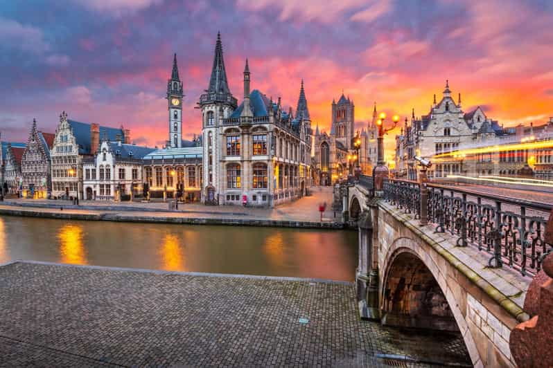 Ghent: Express Walk with a Local in 60 minutes - Exploring Ghent in a Hasty Hour: A Local’s Perspective