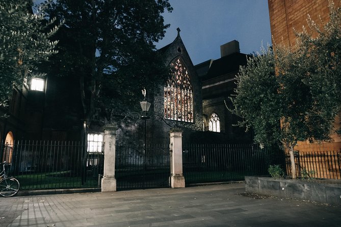 Ghost, Ghouls and Gallows Walking Tour With Boat Ride - Tour Duration and Group Size