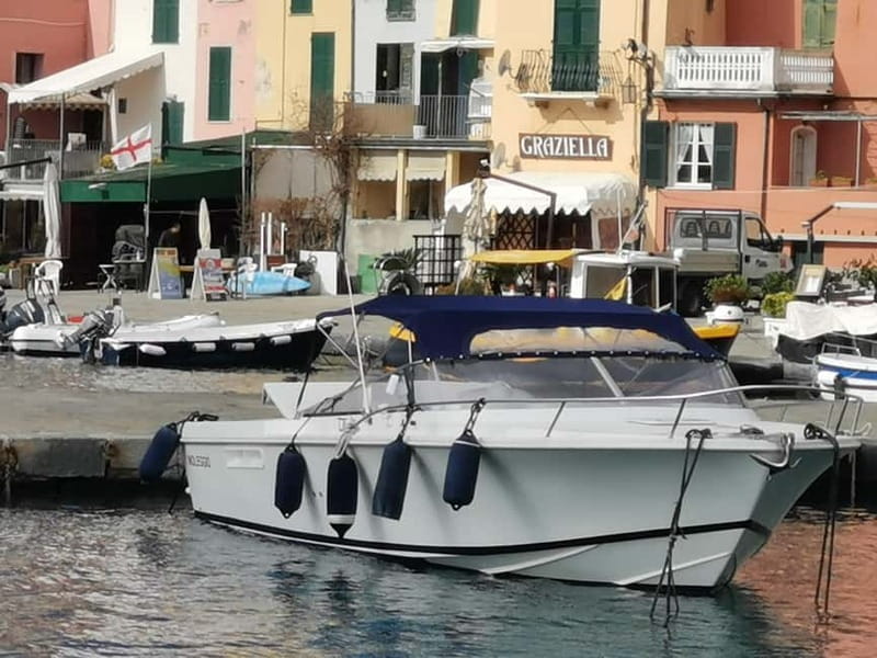 GHP LUXURY BOAT 4 HOURS PRIVATE TOUR - GULF OF THE POETS - Key points / Takeaways