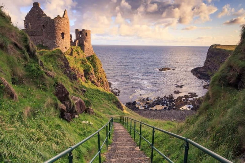 Giants causeway Irish castles & whiskey, Game of thrones - An Introduction to the Experience