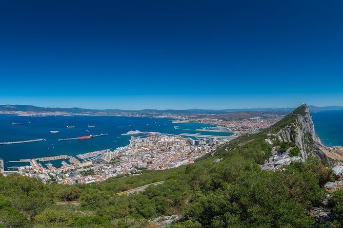Gibraltar Rock Guided Tour - Passport and Border Control