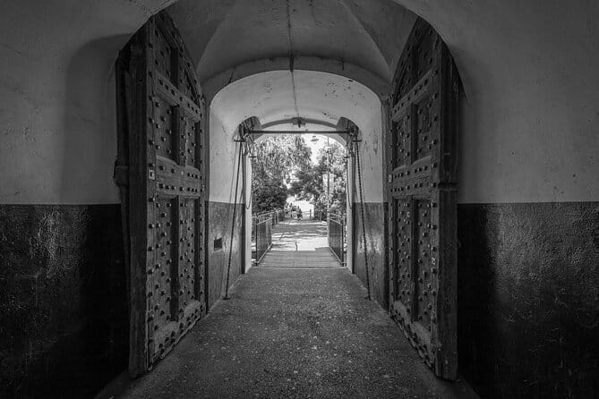 Gibraltar Walking Tour - Who Will Get the Most Out of This Tour?