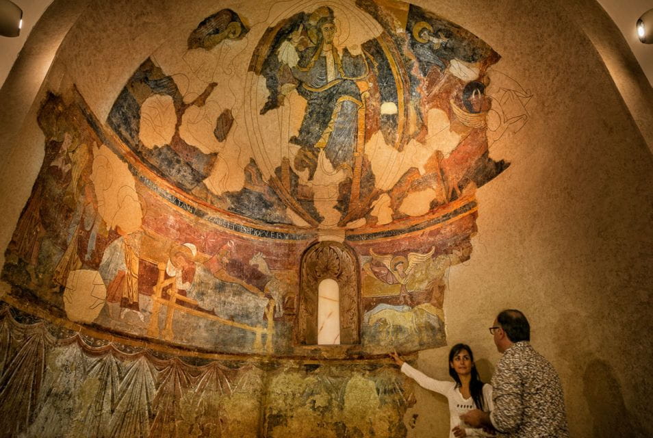 Girona Art Museum: Skip-the-Line Entry Ticket & Audio Guide - Visitor Meeting Point