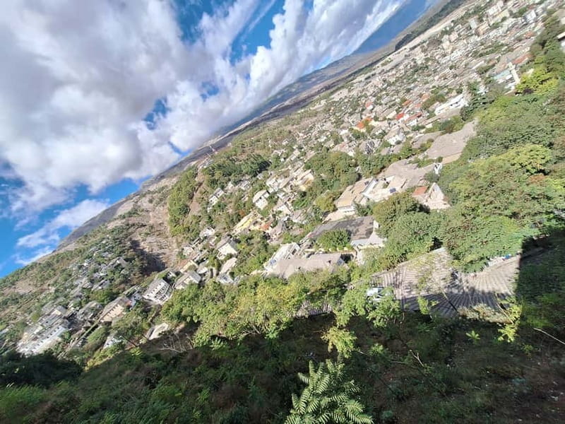 Gjirokastra: Guided City Tour with Castle and Skenduli House - Gjirokastra: Guided City Tour with Castle and Skenduli House