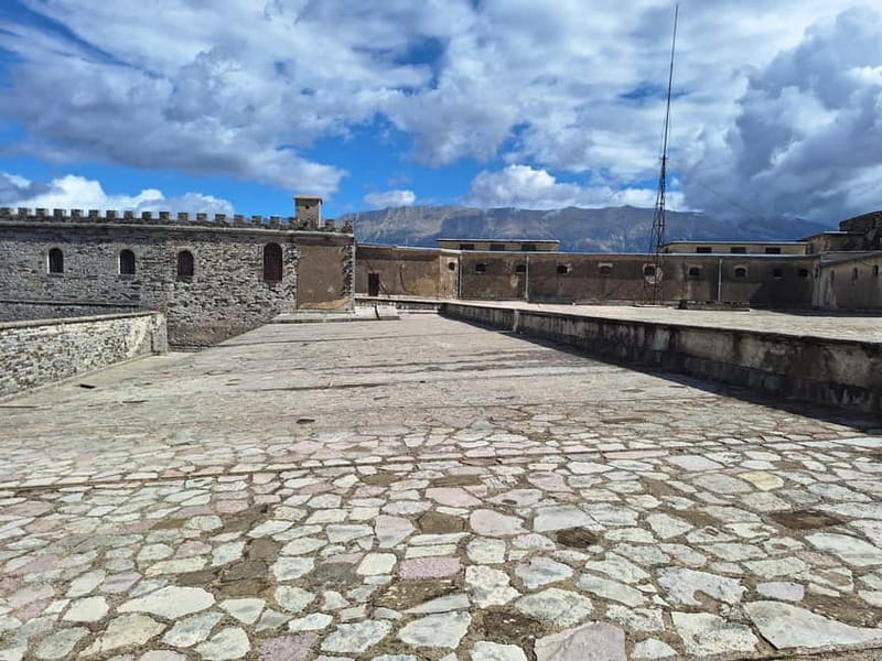 Gjirokastra: Guided City Tour with Castle and Skenduli House - Price and Logistics: Good Value for a Short Tour