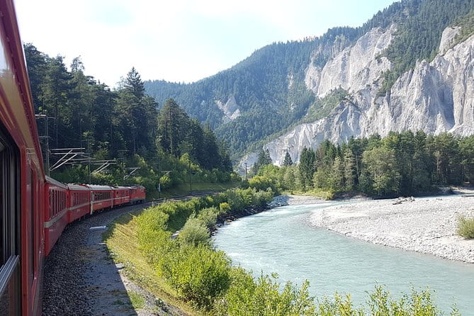Glacier Express Panoramic Train Round Trip in one Day Private Tour from Luzern - Practical Tips for a Smooth Experience