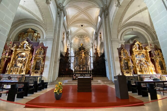 Glacier Express Swiss Alps and Lucerne Private Tour from Zurich - Frequently Asked Questions