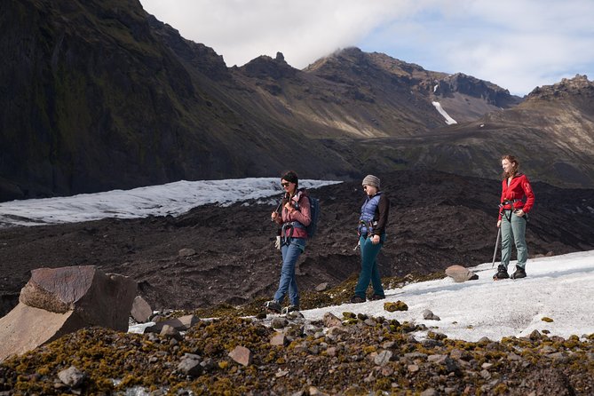 Glacier Hike From Skaftafell - Extra Small Group - Group Size and Accessibility