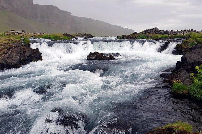 Glacier Lagoon & South Coast. Private Day Tour - Who Will Love This Tour?