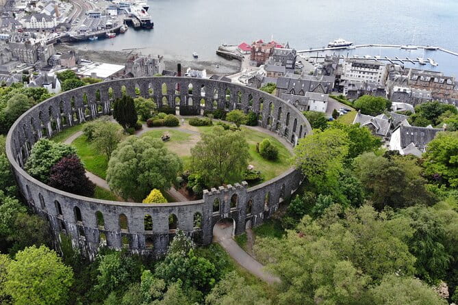 Glasgow: Glencoe & Oban Privately Guided Day Tour in Luxury MPV - Luss: A Lochside Village to Dream About