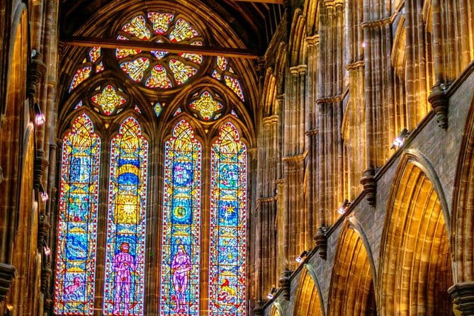 Glasgow Luxury Private Day Tour with Scottish Local - Glasgow’s Civic Pride and Academic Heritage