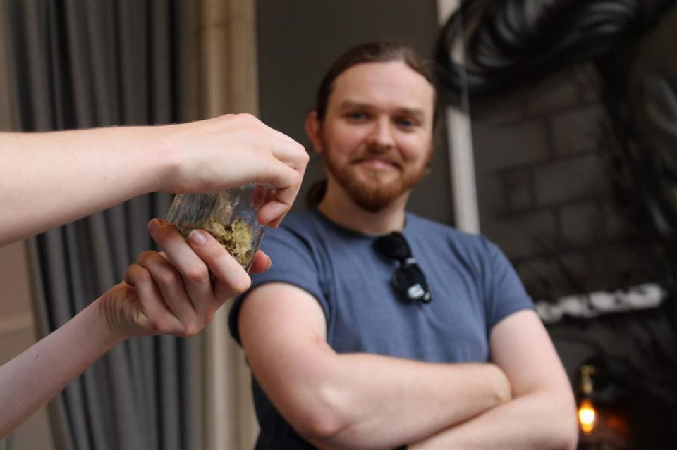 Glasgow: Walking Tour With Beer Tasting - Highlights of the Tour