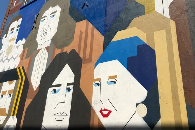 Go cycling through Delft! Culturally relaxed with a professional guide! - Exploring Delft by Bicycle: A Relaxed and Informative Tour