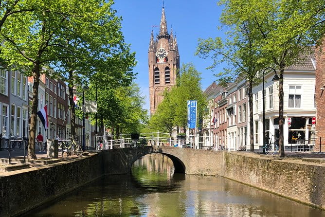 Go cycling through Delft! Culturally relaxed with a professional guide! - Price and Value Considerations