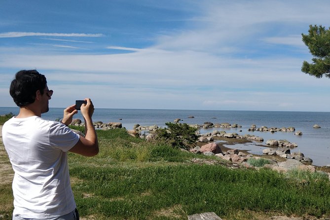 Go West – Private 1 Day Trip to West Coast - Pickup Information