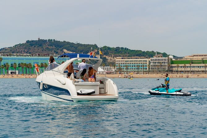 Gobbi Yacht Rental in Barcelona 9 Pax 2/4/8hs - Final Thoughts: Who Should Consider This?