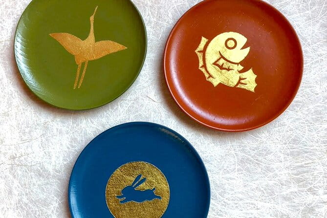 Gold Leaf Crafting in Higashi Chayagai, Kanazawa - What to Expect During the Lesson